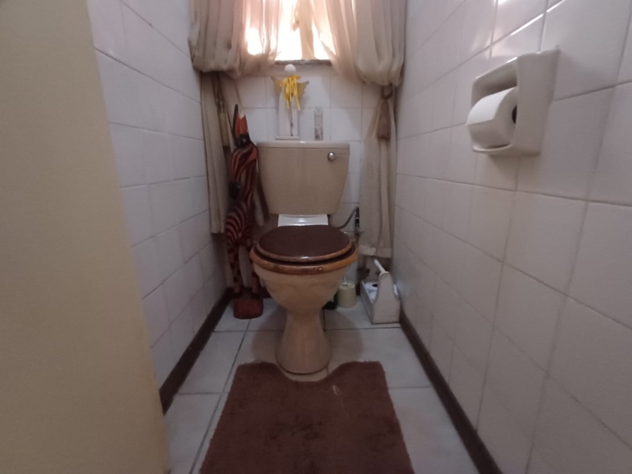 3 Bedroom Property for Sale in Flamwood North West